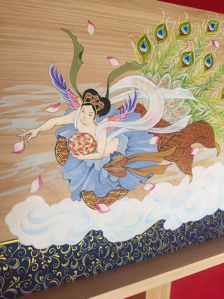 Karyobinga Hirai-zu (Flying Karyoubinga)- Painting on book holder